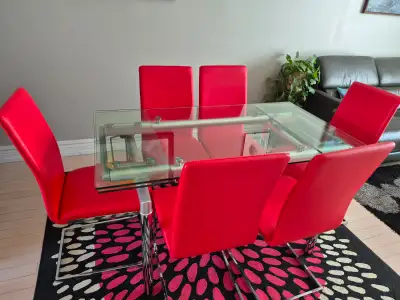 Dining table glass, extendable/8 pax exelent cond /free 6 chairs, View more