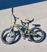 Kids camo bike good for ages 4 to 7 depending on size of child. 
