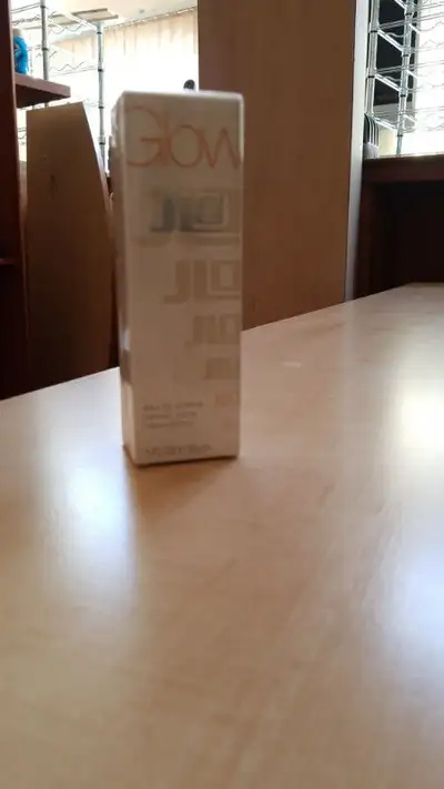 Glow By J.Lo EDT Spray 30 ml - new, View more