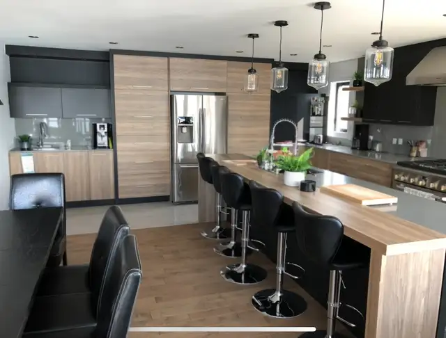 Roy's Kitchens516248384172216326