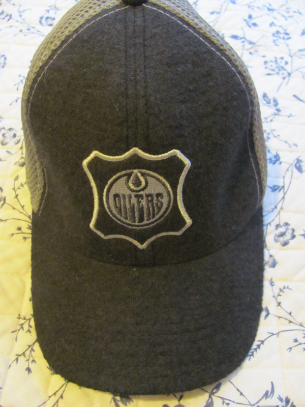 NHL Oilers Cap in Arts & Collectibles in Edmonton - Image 4