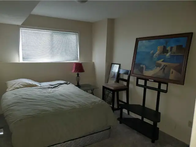 1 bedroom in a Townhouse shared