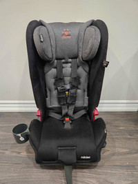 Diono Rainier convertible car seat