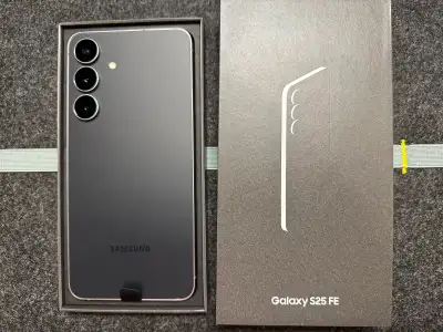 Samsung S25 FE Unlocked *MINT*, View more