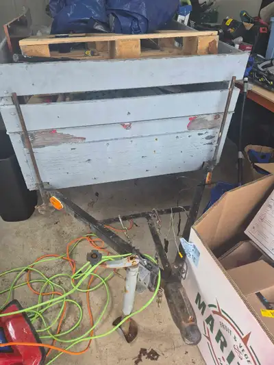 Hi i have a 4x6 trailer im selling or looking to trade for truck cap I bought it for my business but...