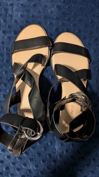 Nine West sandal size 7m Oshawa / Durham Region Toronto (GTA) Preview