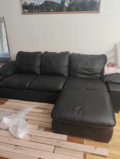 Free couch, View more