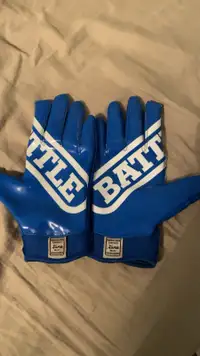 Football gloves 