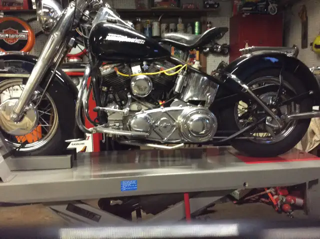 Harley Davidson in Street, Cruisers & Choppers in Summerside - Image 2