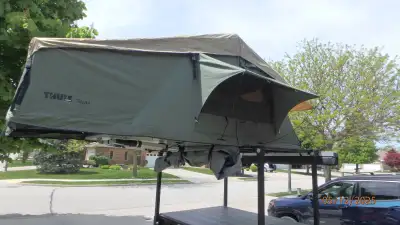 Rooftop Tent & Annex THULE Tepui Explorer Autana 3 with Annex. Tent will sleep 2 Adults very comfort...