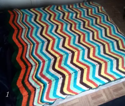 Crochet Afghan Blanket / Couverture Afghane au Crochet, View more