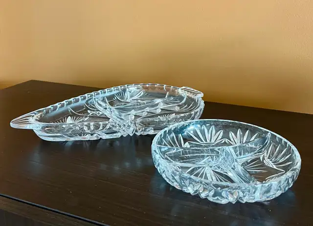 Vintage 1960s pinwheel crystal service dishes in Arts & Collectibles in City of Montréal - Image 9