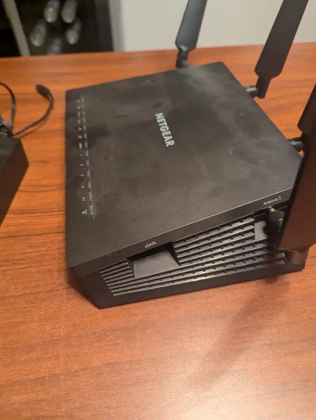 Netgear Nighthawk X4S (R7800) – High-Performance AC2600 Smart Wi63005667479043123