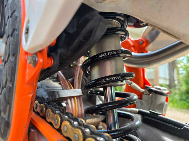 KTM 250 sx in Dirt Bikes & Motocross in Red Deer - Image 4