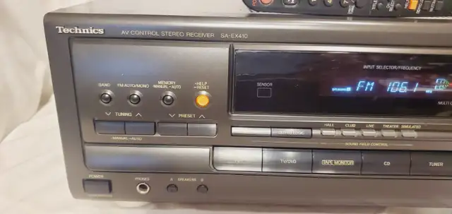 Technics SA-EX410 Stereo Receiver in Stereo Systems & Home Theatre in Mississauga / Peel Region - Image 3