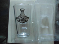 Toronto Maple Leafs-Stanley Cup Champions-Ron Ellis 16 oz Glass.