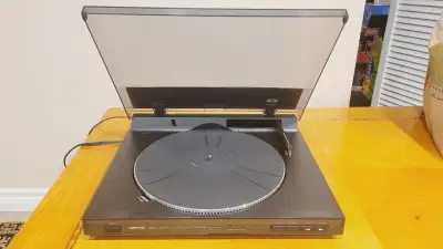 Vintage Nikko NP-750 Direct Drive linear tracking Turntable, View more
