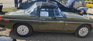 1975 MG MGB