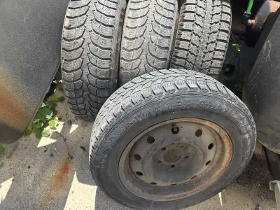 I have 1 set of used winter tires on steel drums with good treads on them still 195/65 R15 91T 5 bol...