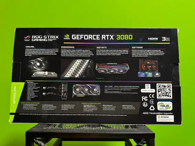 ROG Strix GeForce RTX 3080 OC Edition 10GB in System Components in Oakville / Halton Region - Image 9