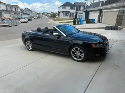 2011 Audi S5 Cabriolet – Supercharged Quattro | Black on Black | 333 HP Looking for a fun summer rid...