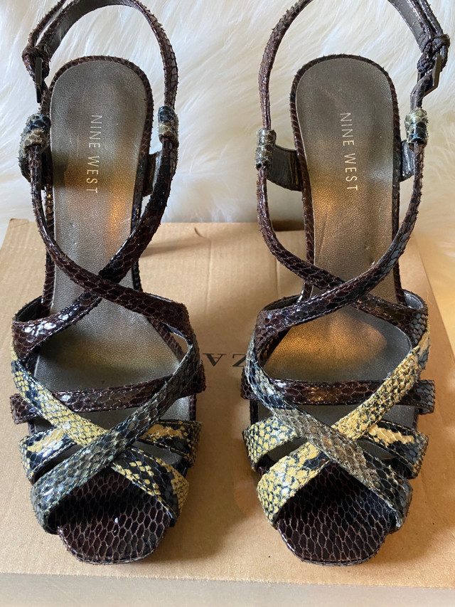 Nine West leather heels/sandals  dans Femmes - Chaussures  à St. Catharines - Image 4