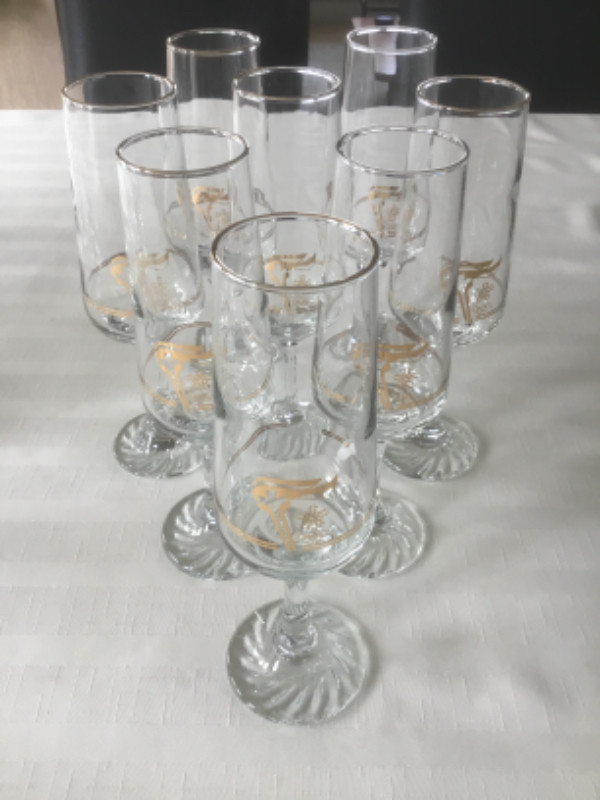 Ensemble de verres collection olympique in Kitchen & Dining Wares in Gatineau