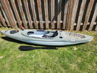 Pelican Maxim 100X Angler Fishing Kayak +Paddle
