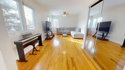 ~ Beacon Hill / Cardinal Heights ~ Looking for the perfect place to call home in Ottawa? We've got 3...