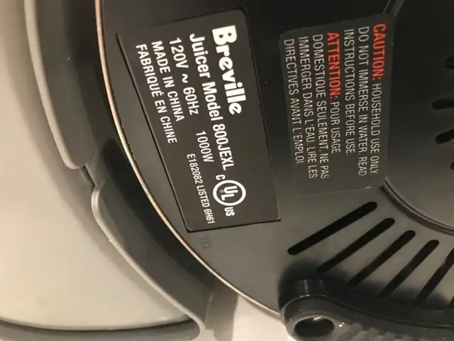 Breville 800JEXL Juice Fountain Elite Centrifugal JUICER Machine in Processors, Blenders & Juicers in City of Toronto - Image 6