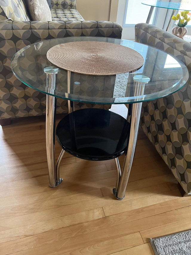 Coffee table and side table Coffee Tables Calgary Kijiji