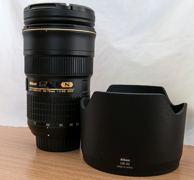 Nikon AF-S 24 -70 2.8 G ED Zoom Lens in Cameras & Camcorders in Comox / Courtenay / Cumberland