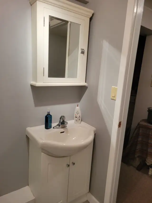 Room Rental in Room Rentals & Roommates in Dartmouth - Image 2