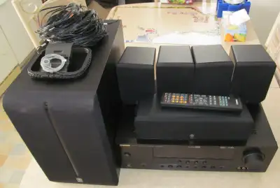 Systèmes de son Yamaha HTR-6025, View more