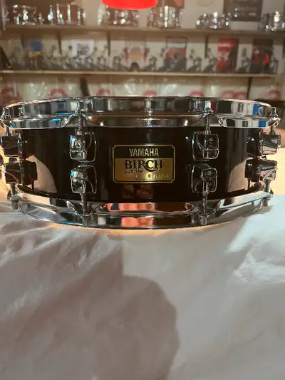 RARE - YAMAHA BIRCH CUSTOM 4 x 14 SNARE DRUM, View more