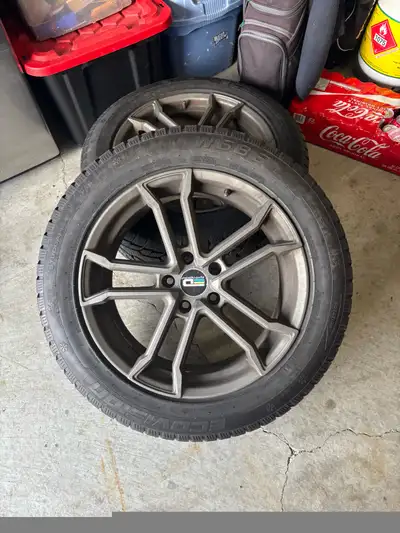 P235/55R18 winter tires with sensors on nice rims. Bolt patter from Ford 5x114.3 Used very little, l...