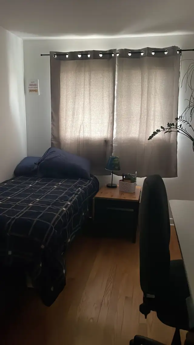Room For Rent in Room Rentals & Roommates in Ottawa - Image 2