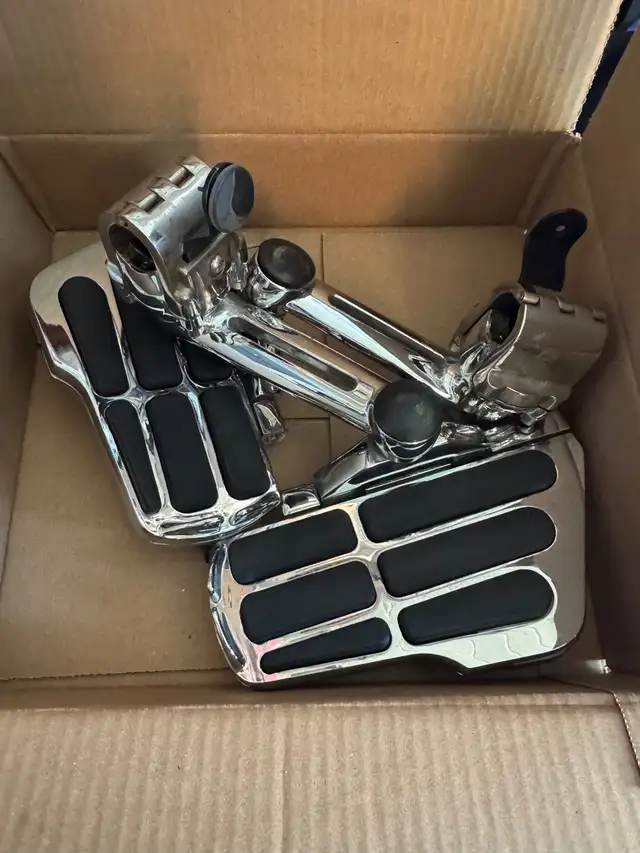 Honda Valkyrie motorcycle 1532cc F6 flat 6 cyl 6 carb 1st gen in Street, Cruisers & Choppers in Sudbury - Image 6