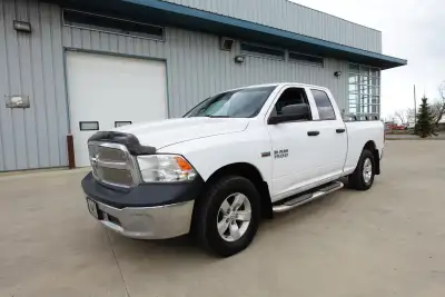 NO ENGING TICK EXCELLENT RUNNING CONDITION NO ELECTRICAL OR MECHANICAL 2015 RAM 1500 SLT QUAD CAB 4W...