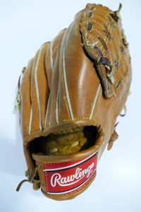 Ball Glove FOR SALE