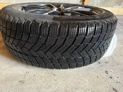 3 Micheline tires and 1 Roadking. All are on 19” Envy brabtalloy wheels. The Roadking tire is brand...