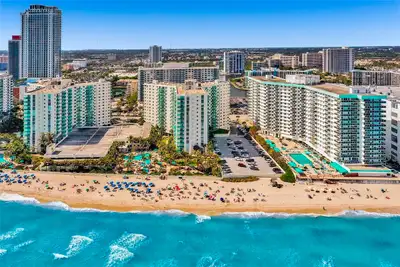 Condo 1 chambre, face a la mer ,Hollywood Beach 1500, View more