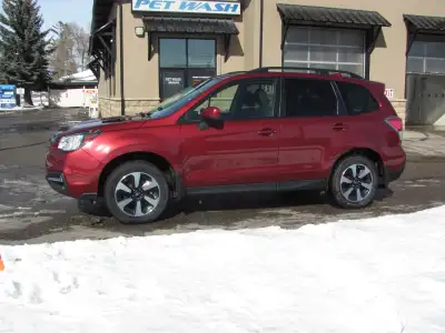 Very Rare 2017 Subaru Forester Touring with 6 speed manual transmission. 87,693 kilometers, 1 owner....