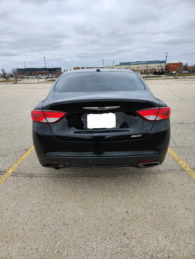2015 Chrysler 200s541162087257876483