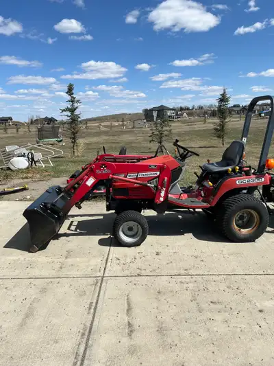 Massey Ferguson tractor. Details upon request.