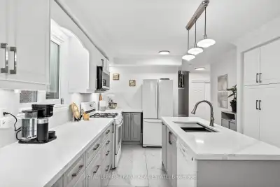 Close to school, go station,Hwy,shopping