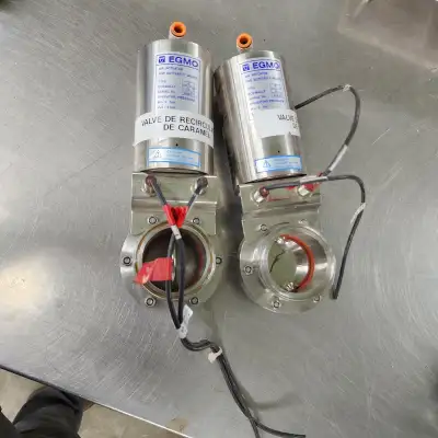Atctivateur de valve papillon a l'air EGMO avec valve 2 1/4". Contacter 514 5702509