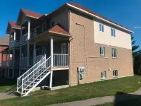 Large apartment for rent 3 bedroom, close to Ottawa downtown