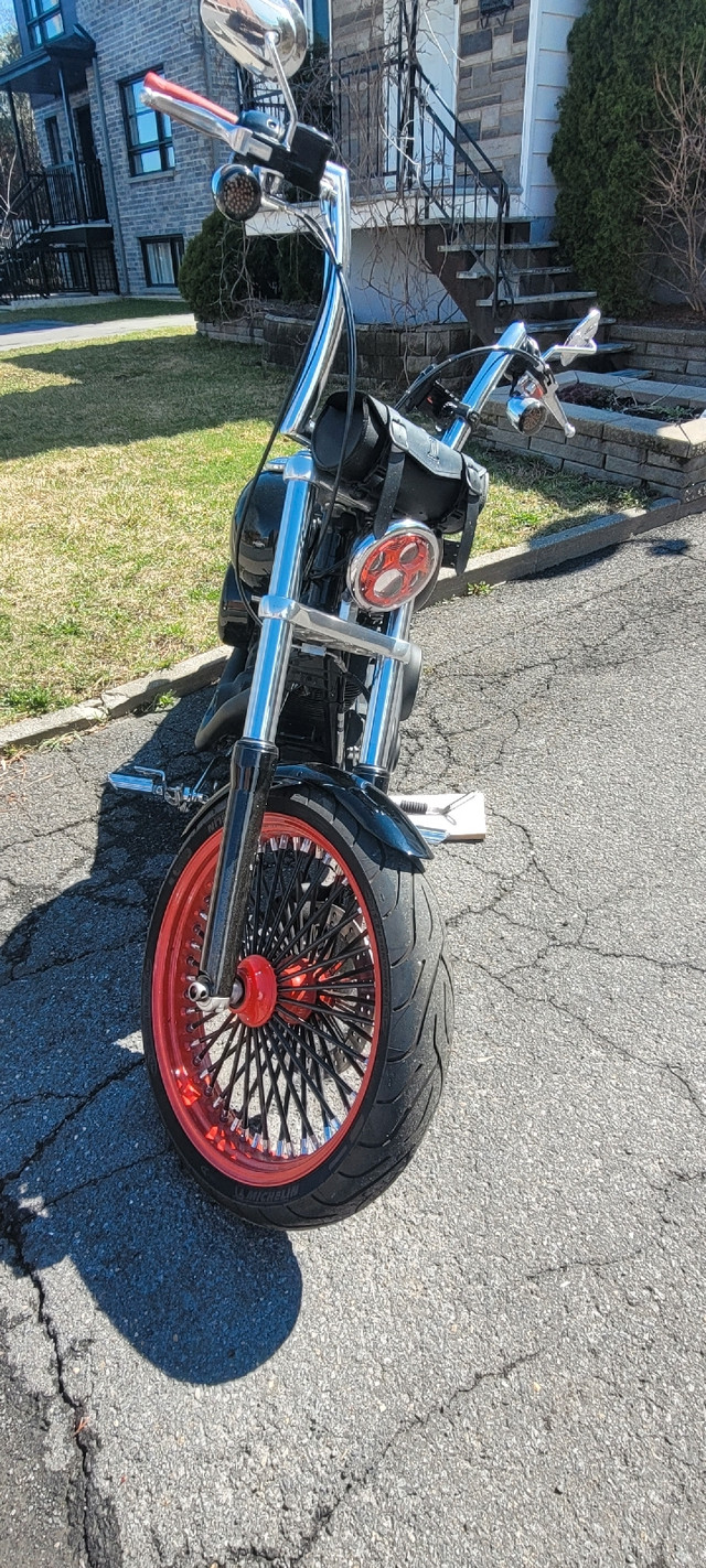 Harley-Davidson Dyna Wide Glide 2014 dans Routières  à Longueuil/Rive Sud - Image 2