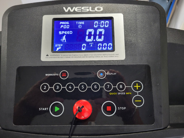Weslo Cadence G 3.9 Cushioned Treadmill in Exercise Equipment in Sarnia
